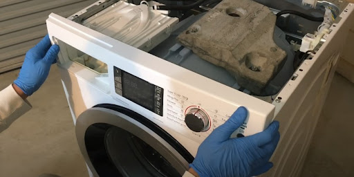 Ремонт стиральных машин Whirlpool в Каменске-Уральском – сервис от Мастер24, цены от 2128 руб